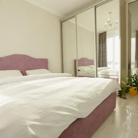 Apartment жк славутич апарти *